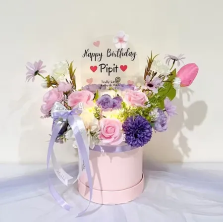 Bloom Box Akrilik Ucapan Ulang Tahun Pinang
